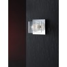 Aplique de pared modelo Eclipse 506847 con bola interior decorada.