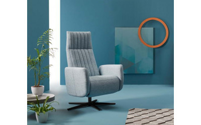 Sillón relax modelo Tempo Aspa de Reyes Ordoñez en Valencia