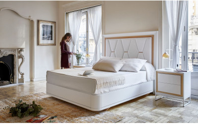 Dormitorio matrimonio de estilo clásico colección Alba 12 de la marca Monrabal Chirivella