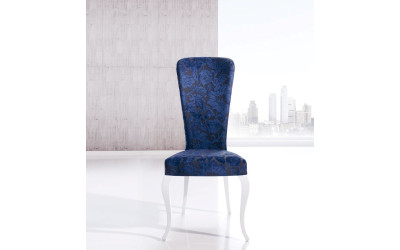 Silla de comedor clásica modelo Linda de Modesto Navarro en Valencia